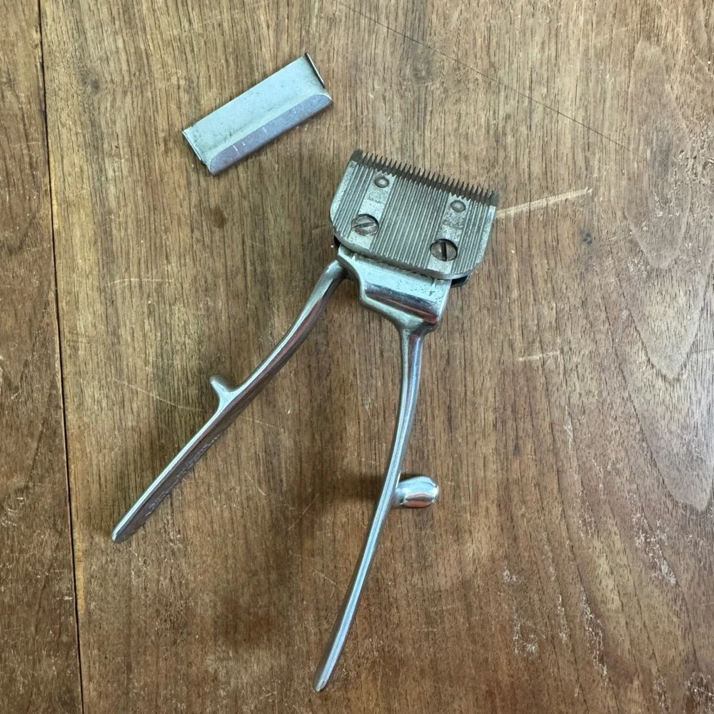 Vintage Ace Allover Manufacturing‎ Company Metal Manual Hair Clippers WORK